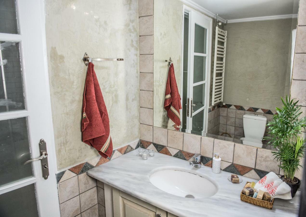 Elly'S House In Athens Apartment Екстериор снимка